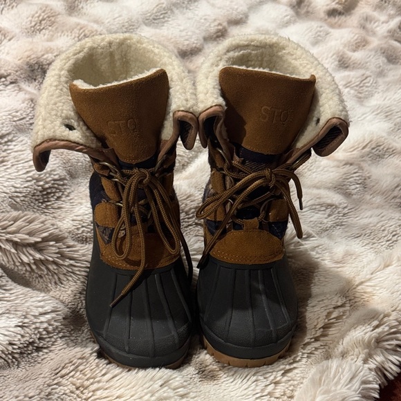 STQ Shoes - Women’s fur lined Brown and Black Winter Boots